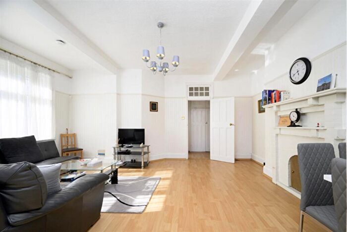 1 Bedroom Flat To Rent In Northwick Terrace, St Johns Wood, NW8