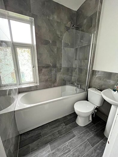 3 Bedroom Property To Rent In Cleaver Street, Burnley, BB10