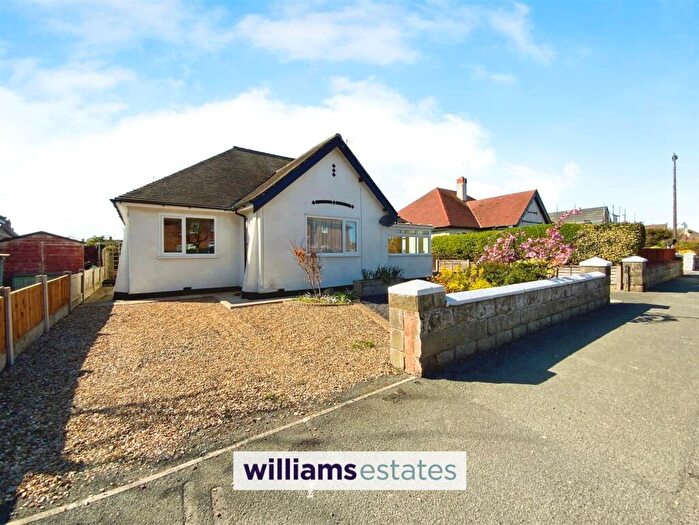 3 Bedroom House For Sale In Tynewydd Road, Rhyl, LL18
