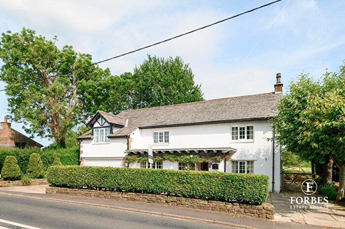5 Bedroom Country House For Sale In Thorpe Green Cottage, Sandy Lane, Brindle, PR6