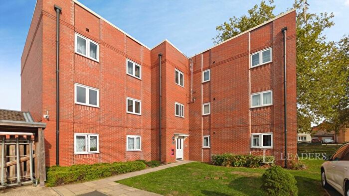 2 Bedroom Flat To Rent In Childer Close, Coventry, West Midlands, CV6
