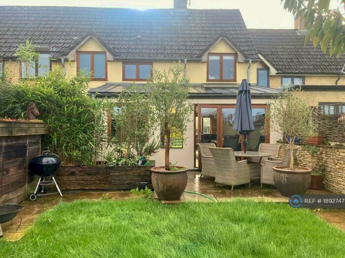 3 Bedroom Terraced House To Rent In South View, Chipping Sodbury, BS37