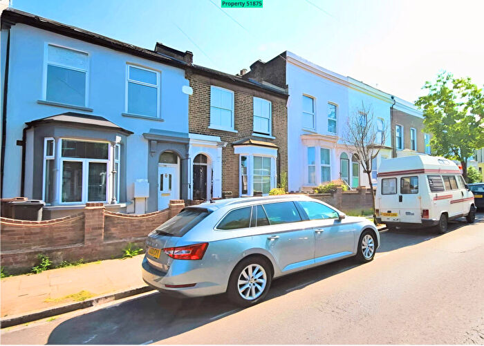 4 Bedroom Terraced House To Rent In Clifden Road, London, E5