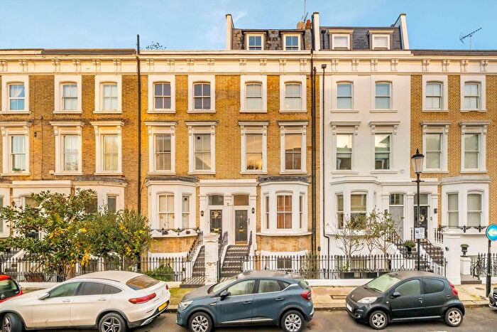 2 Bedroom Flat For Sale In Wharfedale Street, Chelsea, SW10