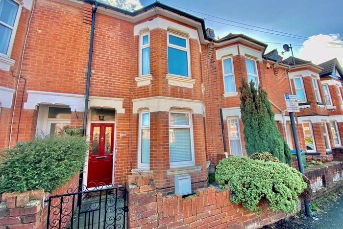 3 Bedroom Terraced House To Rent In Malmesbury Road, Shirley, Southampton, SO15