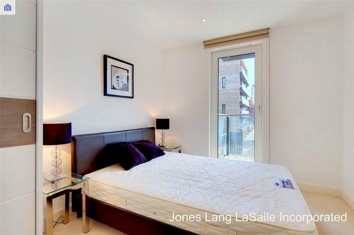 1 Bedroom Flat To Rent In Seafarer Way, London, SE16