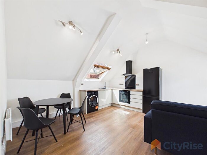 2 Bedroom Flat To Rent In Brunswick Street, Morley, Leeds, LS27