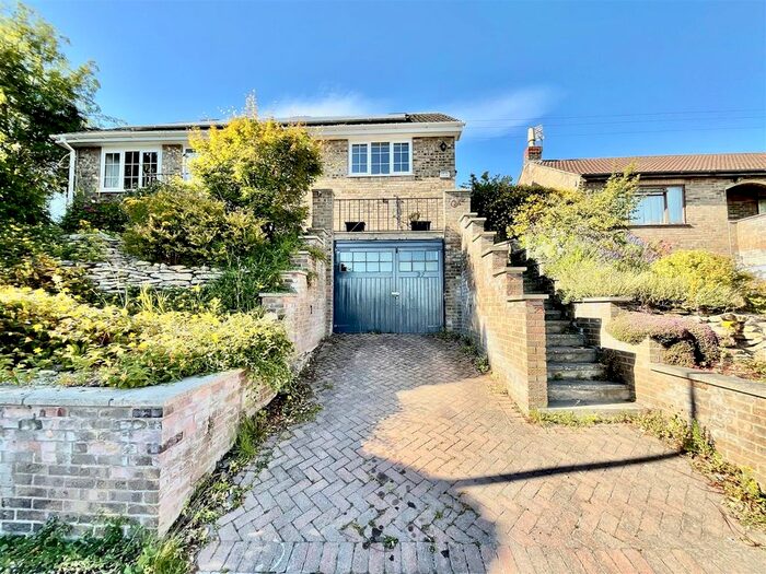 5 Bedroom Detached Bungalow For Sale In Lairs Crescent, Snainton, Scarborough, YO13