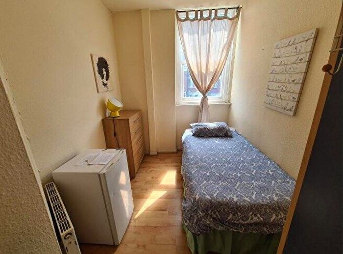 1 Bedroom Flat To Rent In Anson Road, NW2