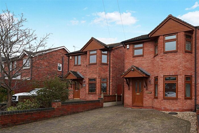 3 Bedroom Semi-Detached House For Sale In Wadborough Road, Littleworth, Worcester, Worcestershire, WR5