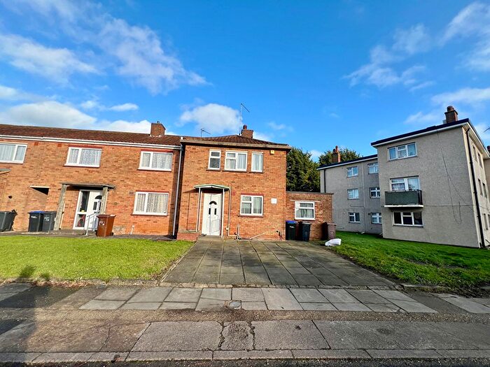 3 Bedroom Property To Rent In Chalcombe Avenue, Kingsthorpe, Northampton, NN2