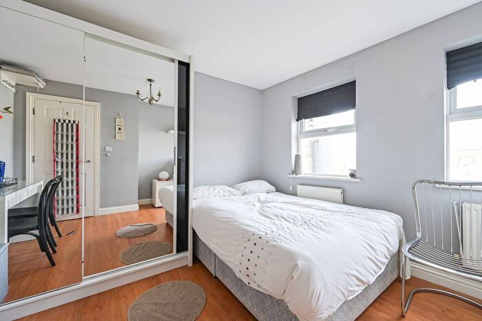 1 Bedroom Flat To Rent In Park Road, London, Td, Crouch End, London, N8