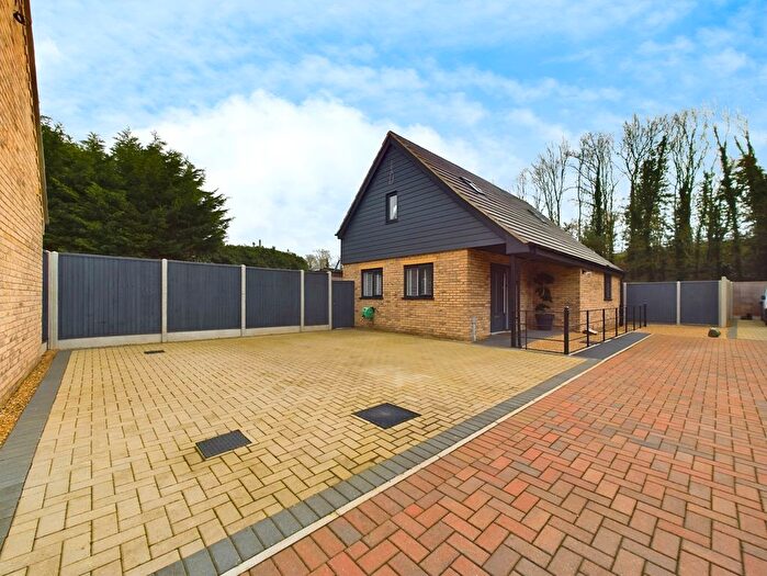 2 Bedroom Detached House To Rent In Rolls Court, Alwalton, PE7