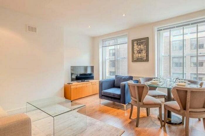 2 Bedroom Flat To Rent In Cedar House, Nottingham Place, Marylebone, W1U