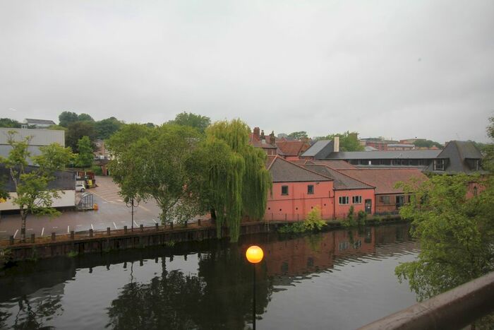 2 Bedroom Flat To Rent In Wherry Road, Norwich, NR1