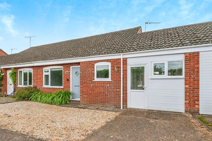 2 Bedroom Terraced Bungalow For Sale In Smugglers Lane, Reepham, Norwich, NR10