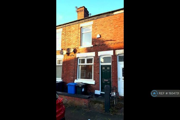 2 Bedroom Terraced House To Rent In Courthill Street, Stockport, SK1