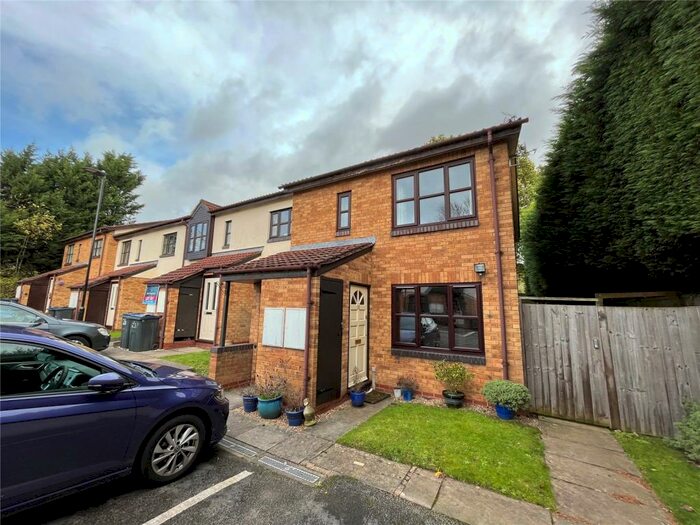 1 Bedroom Maisonette To Rent In Pembroke Way, Birmingham, West Midlands, B28