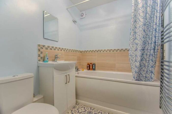 1 Bedroom Apartment To Rent In Wedgewood Road, Hitchin, Hertfordshire, SG4