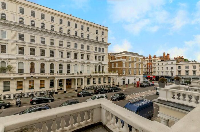 2 Bedroom Flat To Rent In Queens Gate Terrace, South Kensington, London, SW7