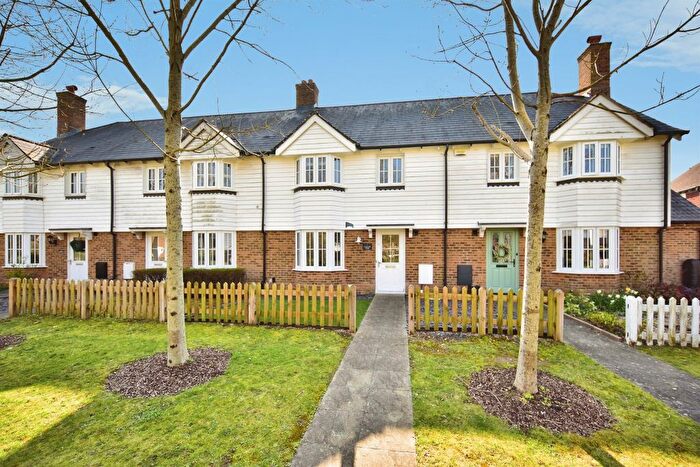 3 Bedroom Terraced House For Sale In Emerald Walk, Kings Hill, West Malling, ME19