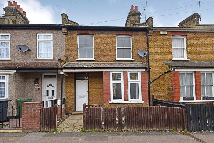 2 Bedroom Terraced House To Rent In Havant Road, Walthamstow, London, E17