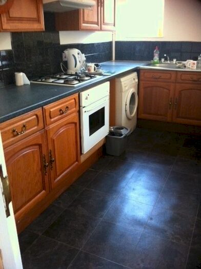 6 Bedroom Terraced House To Rent In Norrisville Road, Bristol, BS6