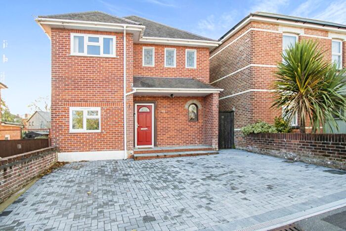 4 Bedroom Detached House For Sale In Malvern Road, Moordown, Bournemouth, Dorset, BH9