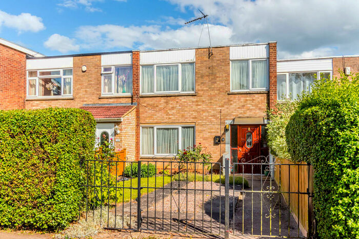 3 Bedroom Terraced House To Rent In Shelley Road, Wellingborough, NN8
