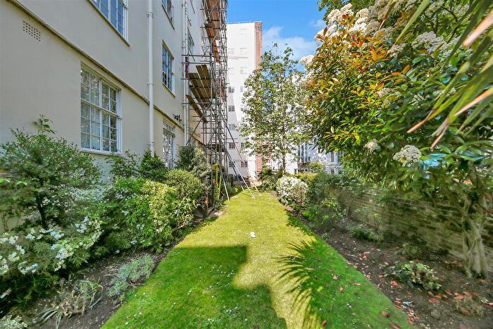 Studio To Rent In Abbey Road, London, NW8