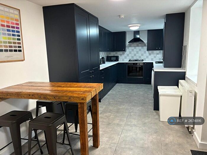 6 Bedroom Terraced House To Rent In Albert Edward Road, Liverpool, L7