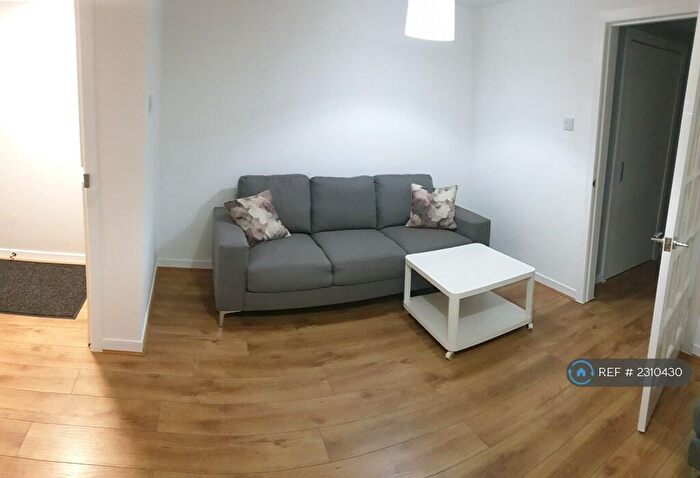 2 Bedroom Flat To Rent In Sandaig Road, Glasgow, G33
