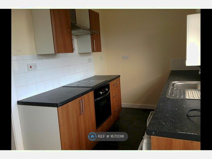 2 Bedroom Semi-Detached House To Rent In Queensbury Rd, Seaham, SR7