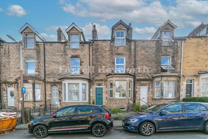 4 Bedroom House For Sale In Dale Street, Lancaster, LA1