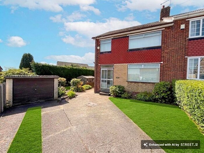 3 Bedroom Semi-Detached House For Sale In Sandhill Close, Rawmarsh, S62