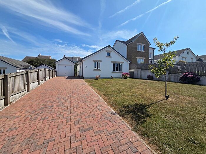 2 Bedroom Detached Bungalow For Sale In Sika Drive, Helston, Cornwall, TR13