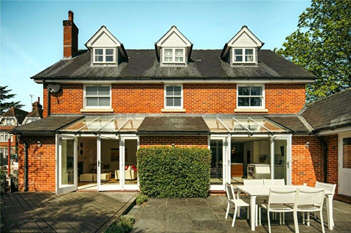 5 Bedroom Detached House For Sale In Cromwell Gardens, Marlow, Buckinghamshire, SL7