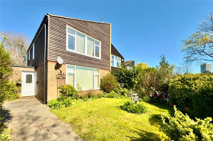 3 Bedroom Semi-Detached House For Sale In Pickering, Bracknell, Berkshire, RG12