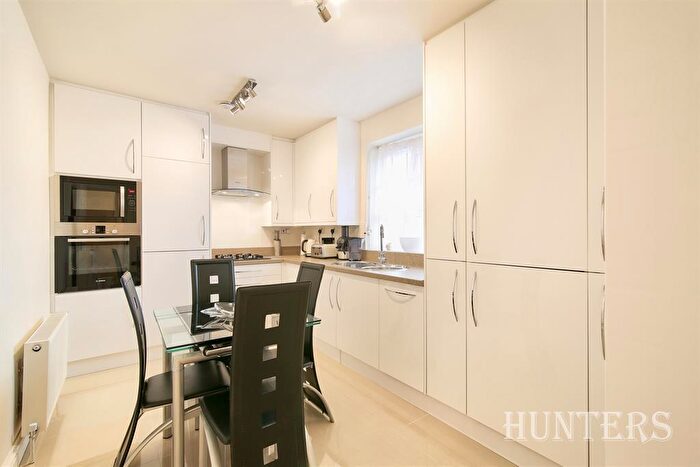 2 Bedroom Apartment To Rent In Tyers Street, SE11