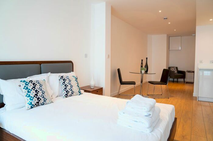 Studio To Rent In Shaftsbury Avenue, London, Picadilly, W1D