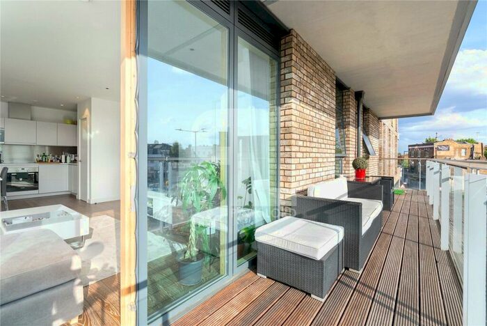 2 Bedroom Apartment To Rent In Alderside Apartments, Queens Park Place, Salusbury Road, London, NW6