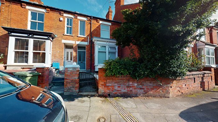 3 Bedroom Terraced House To Rent In May Crescent, Lincoln, LN1