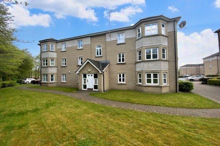 2 Bedroom Flat To Rent In Carnoustie Court, Whitley Bay, NE25