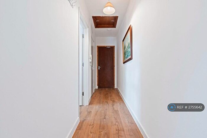 3 Bedroom Flat To Rent In Cowley Road, Oxford, OX4