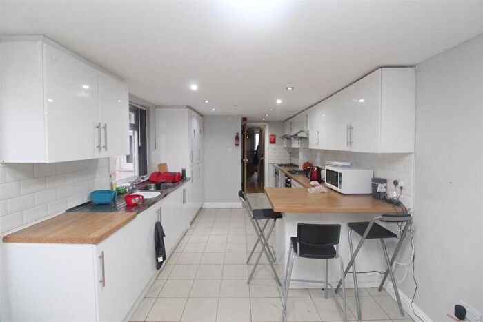 7 Bedroom House To Rent In Merthyr Street, Cathays, Cardiff, CF24