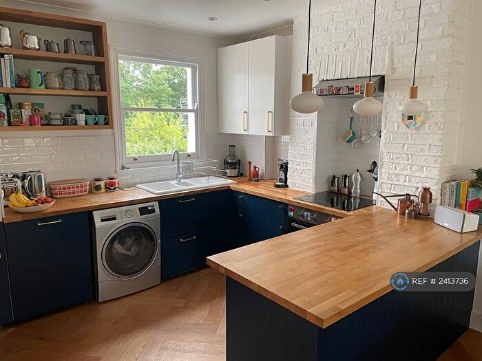 2 Bedroom Flat To Rent In Trinder Road, London, N19