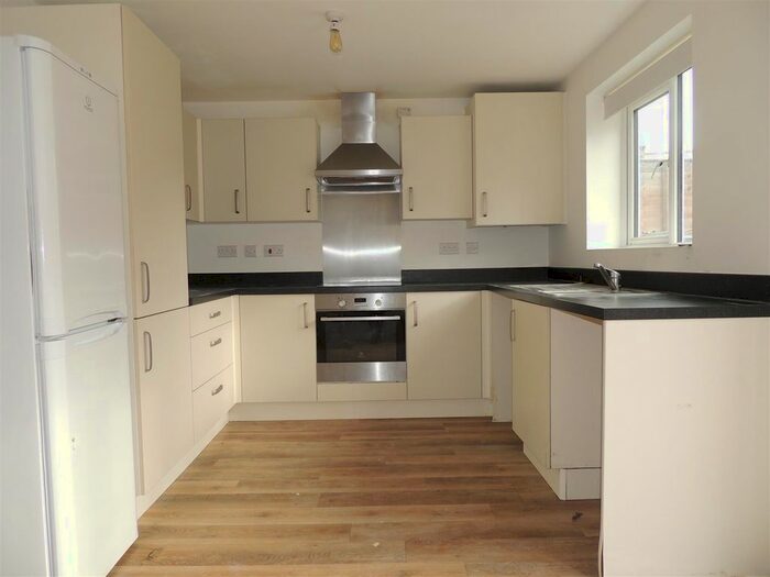 3 Bedroom Semi-Detached House To Rent In Wallflower Close, Emersons Green, Bristol, BS16