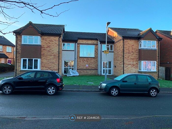 1 Bedroom Flat To Rent In Wheatsheaf Close, Northolt, UB5
