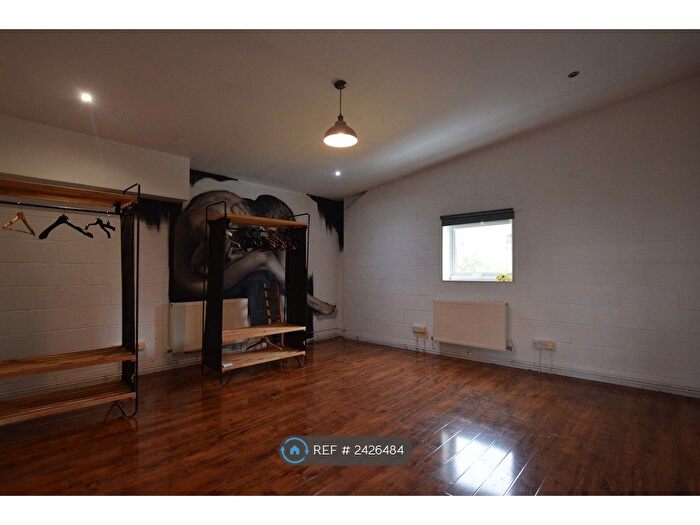 3 Bedroom Flat To Rent In Enterprise House, Bristol, BS16