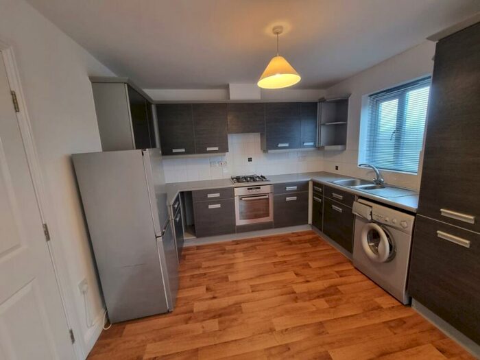 2 Bedroom Apartment To Rent In Haverhill Grove, Wombwell, S73